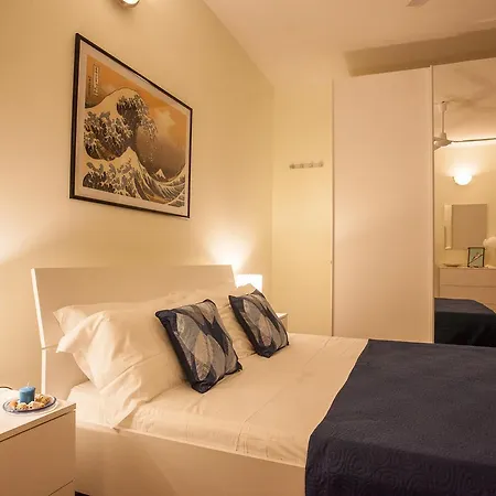 Apartment Building 7s Olbia